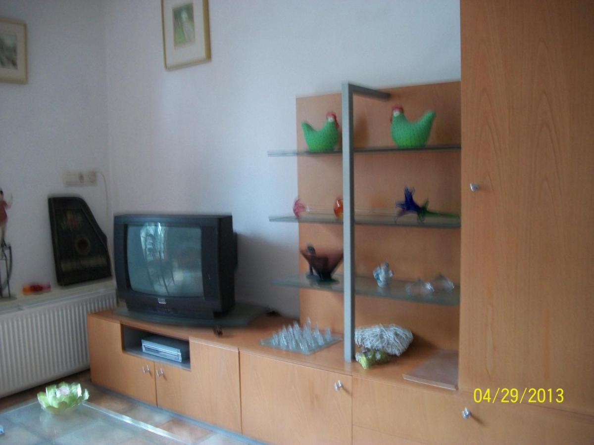 B&B Bij De Boomgaard Tricht Dış mekan fotoğraf