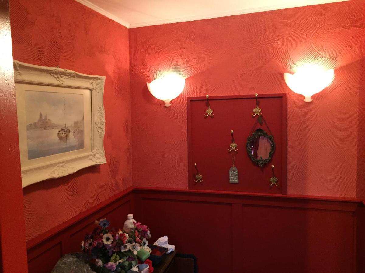 B&B Bij De Boomgaard Tricht Dış mekan fotoğraf